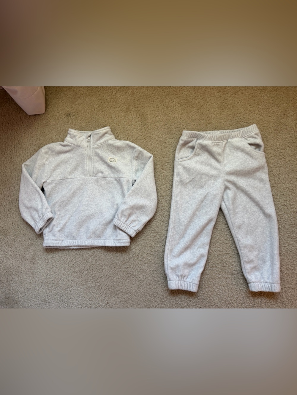 Little Planet by Carters Girls Gray Fleece Sweater and Pants Set 4T